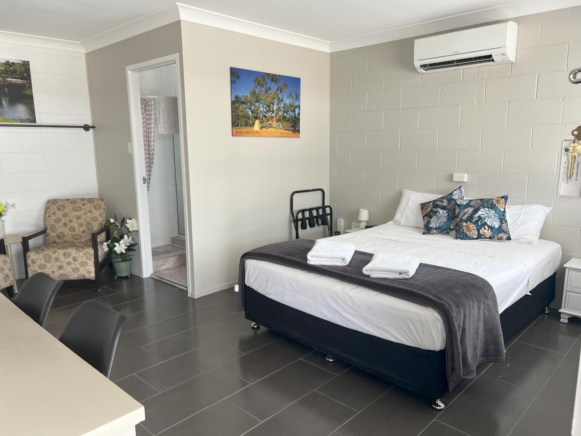 Spanish Lace Motor Inn Townsville Exterior photo